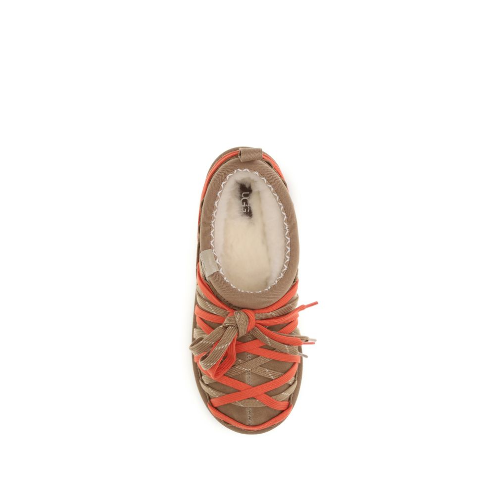 UGG Tasman Lace sandaler i ruskind – multifarvede