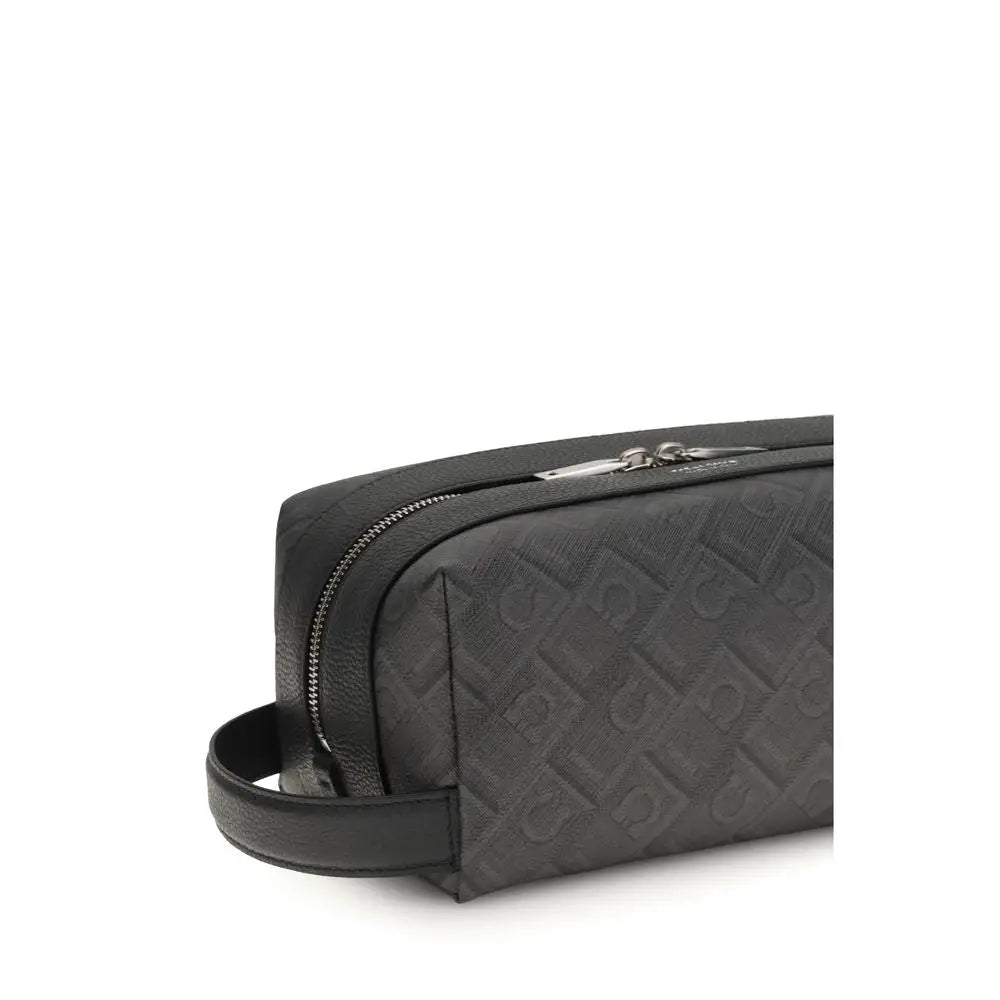 Ferragamo black calf leather bos taurus handbag med monogram og sølv lynlås
