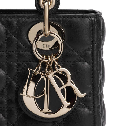 Dior quiltet skuldertaske i sort lammeskind