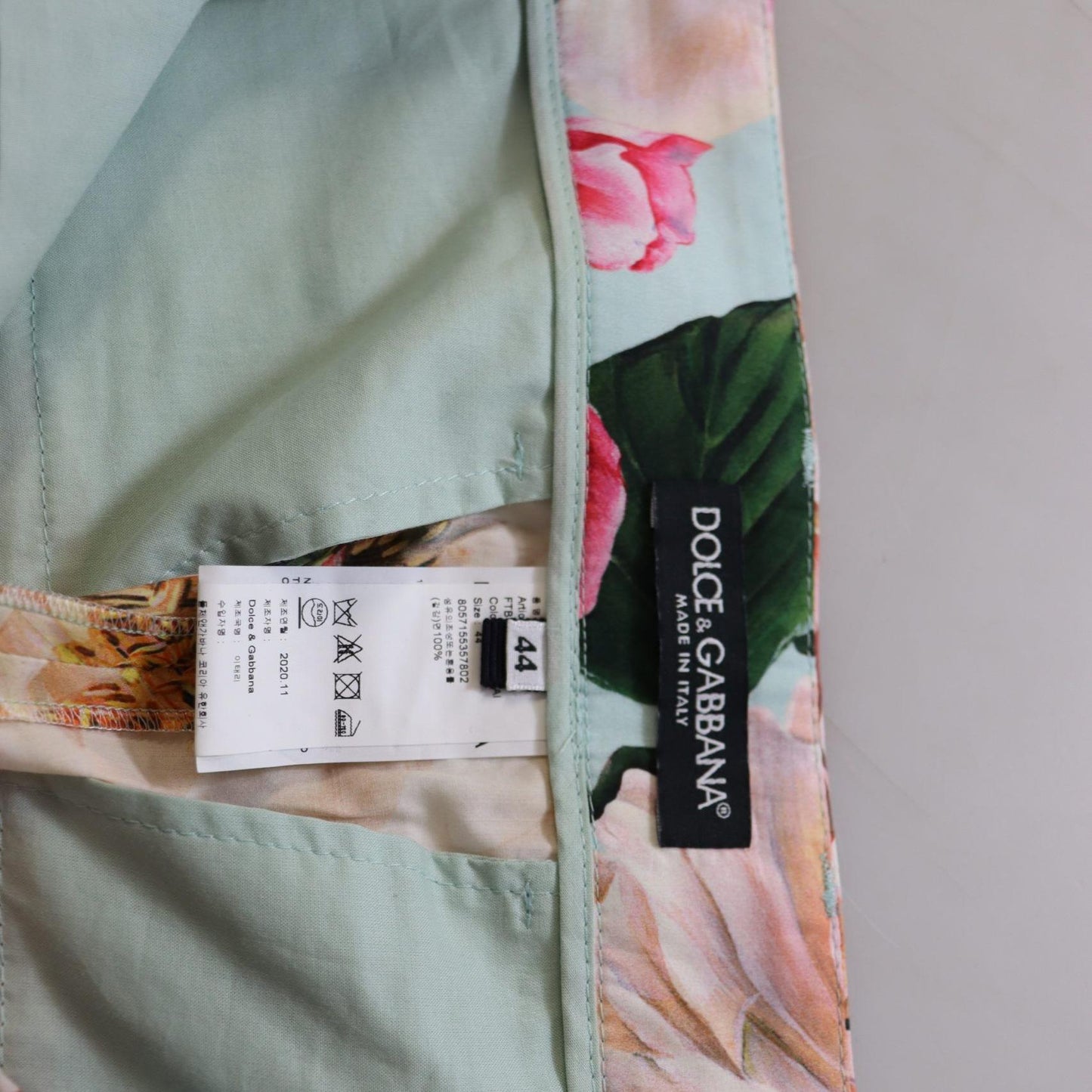 Dolce & Gabbana Multicolor Flora Printed High Waist Cropped Trouser Pants