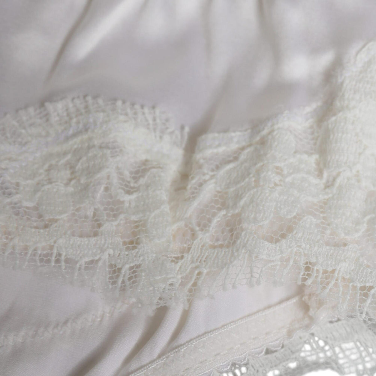Dolce & Gabbana White Silk Women's Underwear Set