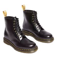Dr. Martens Black Leather Boot Vegan 1460-Modeoutlet