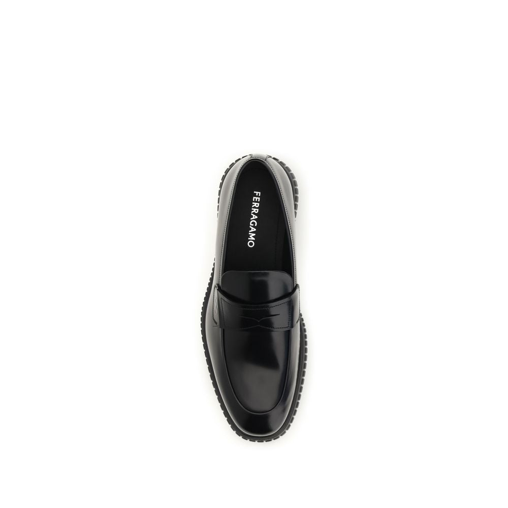 Ferragamo 796980004 sorte loafers i kalvelæder