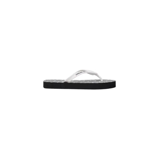 Armani Exchange sort og hvid gummi flip-flop med tekstureret sål