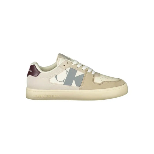 Calvin Klein beige polyester mænds sneakers med grå logo og maroon hæl