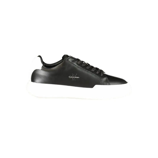 Sorte Calvin Klein polyester sneakers i sort læder med hvid gummisål