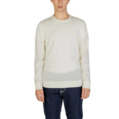 Minimalist Calvin Klein cream recycled wool crewneck sweater med glat strikketur og ribbed manchetter