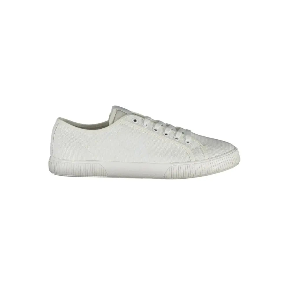 Calvin Klein hvide sneakers med polyester, lavtop canvas og gummisål