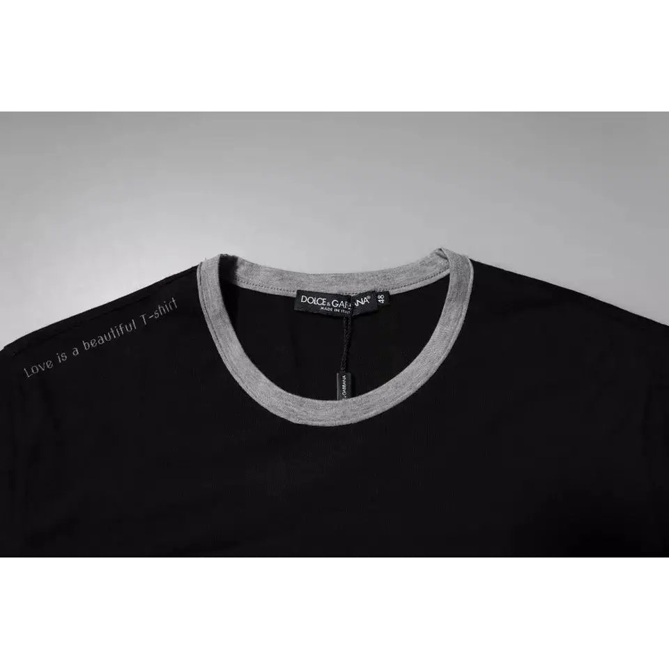 Sort Dolce & Gabbana sort t-shirt med grå ribkrave og tryk, 100% originale brands