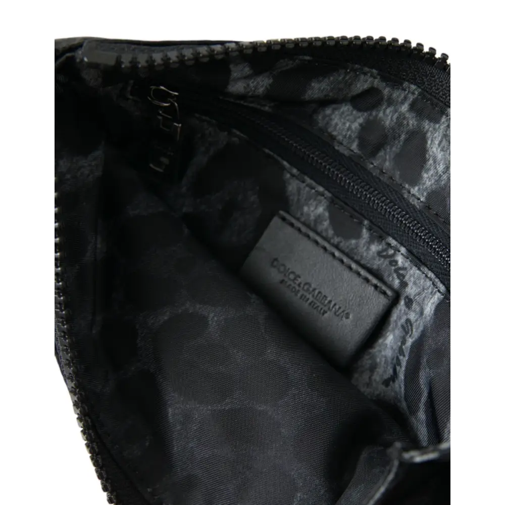 Sorte Dolce & Gabbana taske med sort nylon-logo og lynlåse