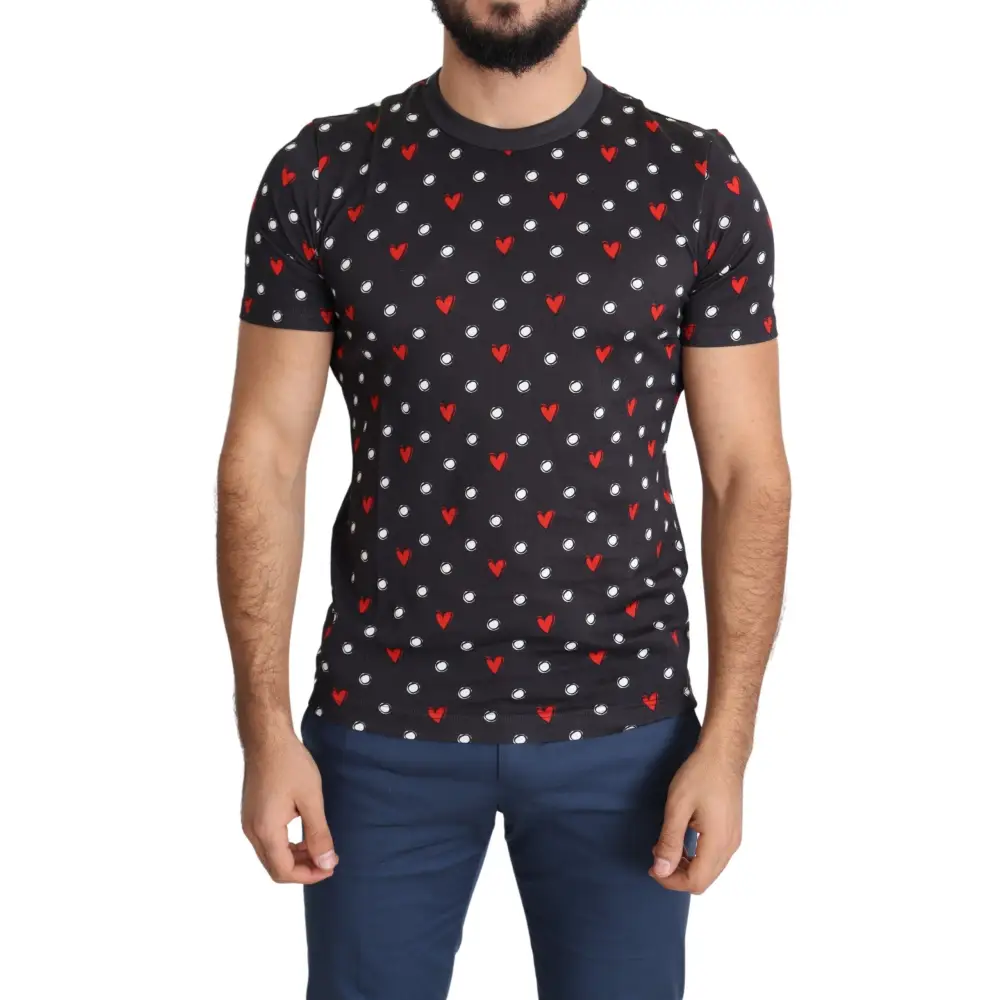 Sort Dolce & Gabbana hjerte-print T-shirt med røde og hvide hjerter, outlet mærkevarer