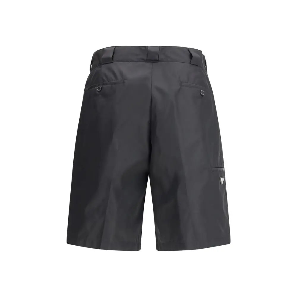 Prada black recycled Bermuda shorts i sort polyamid, moderne design