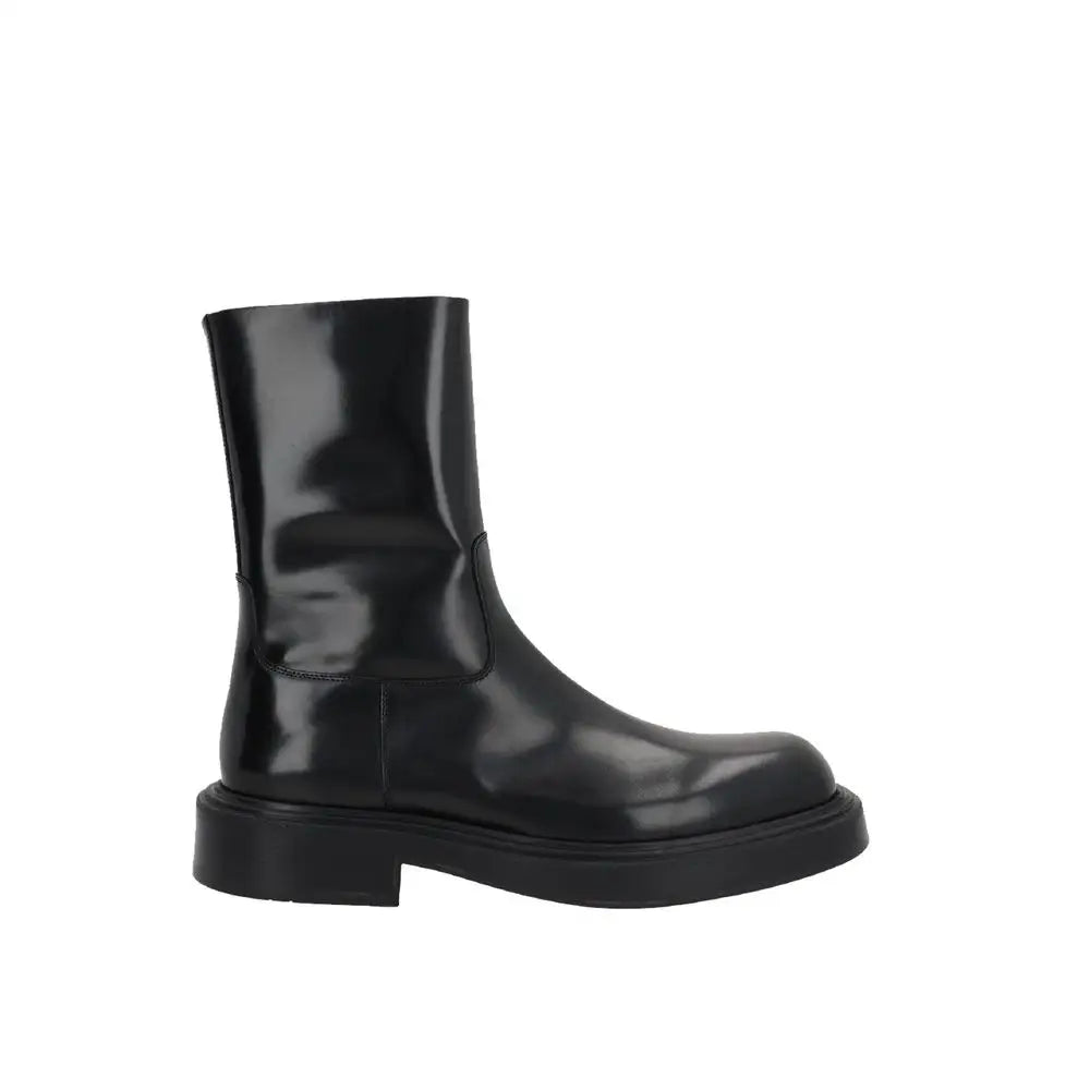 Salvatore Ferragamo sorte svart læder ankle boots med klumpet sål