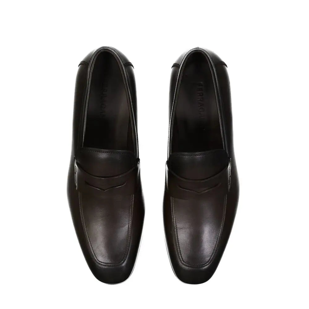 Salvatore Ferragamo sorte læder loafers med poleret finish