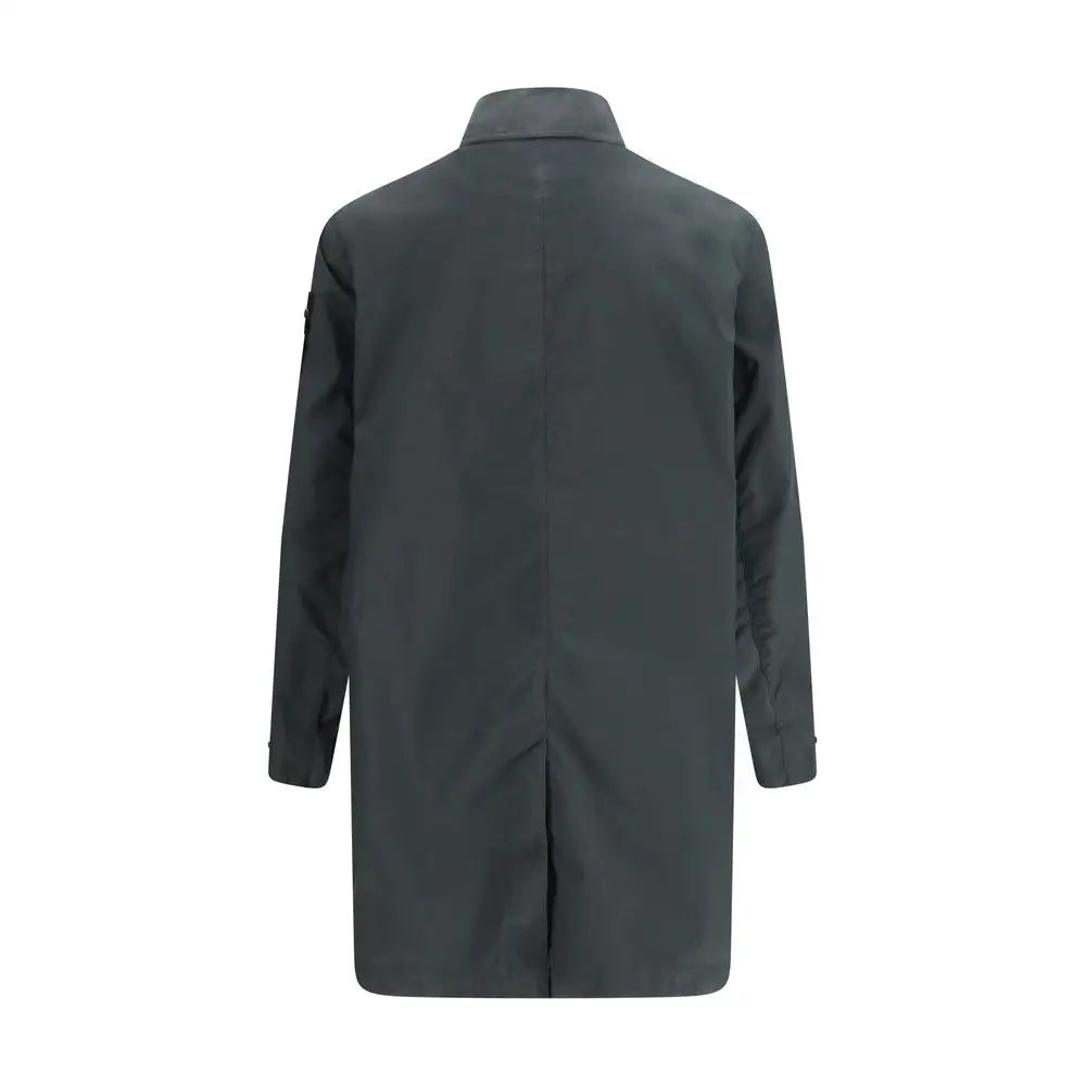 Stone Island mørkegrå polyester trench coat med klassisk krave og lange ærmer. 100% originale brands fra outlet mærkevarer